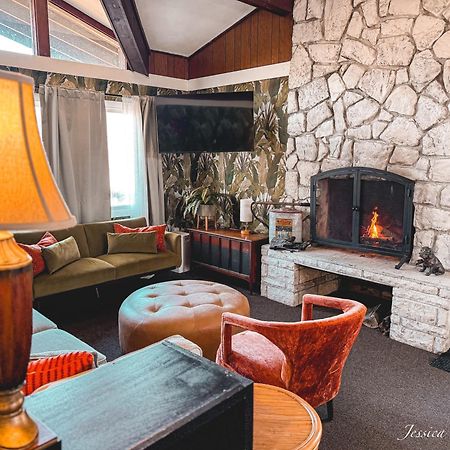 The Springs Motel New Ashford Екстериор снимка