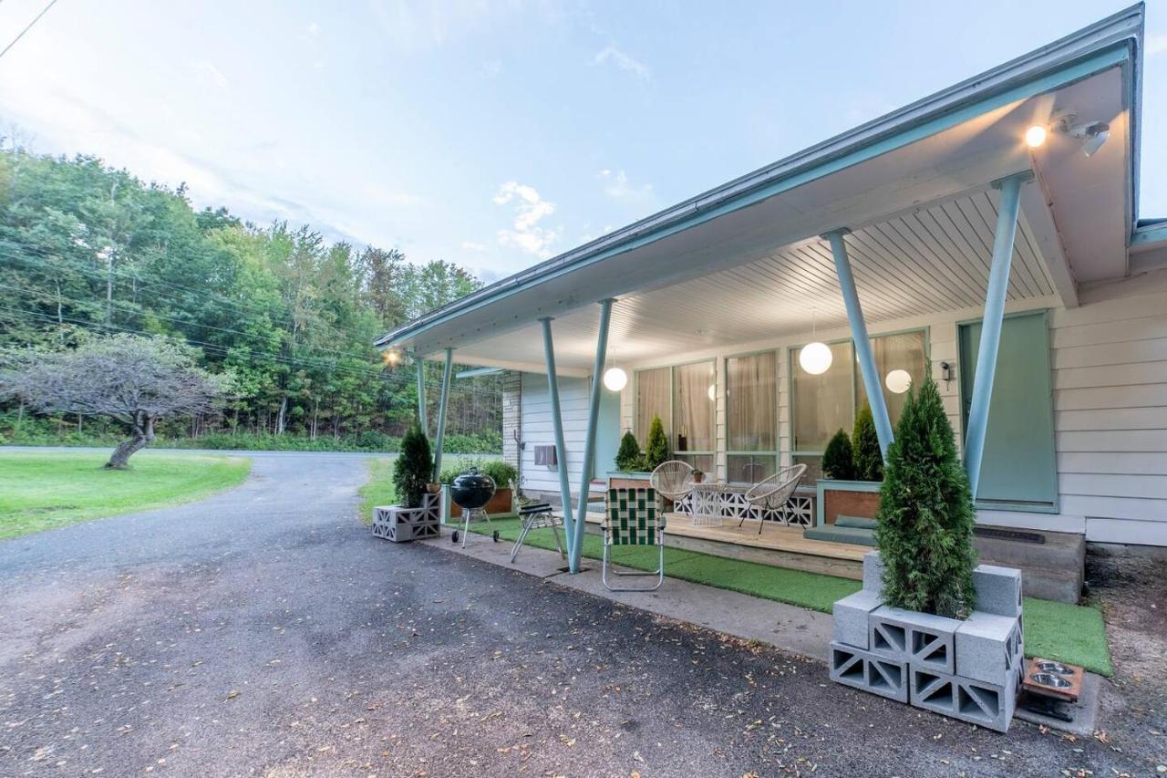 The Springs Motel New Ashford Екстериор снимка