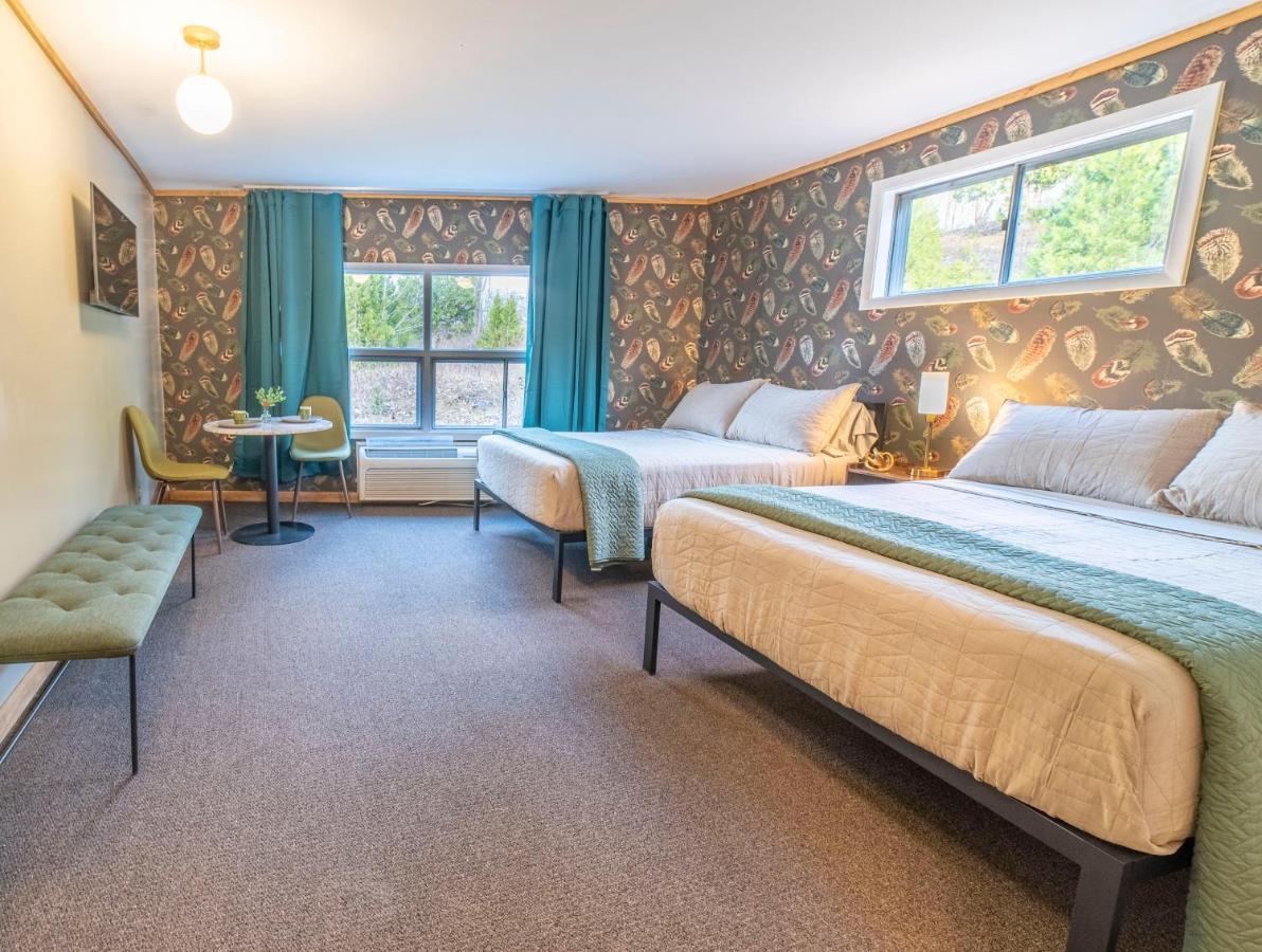 The Springs Motel New Ashford Екстериор снимка