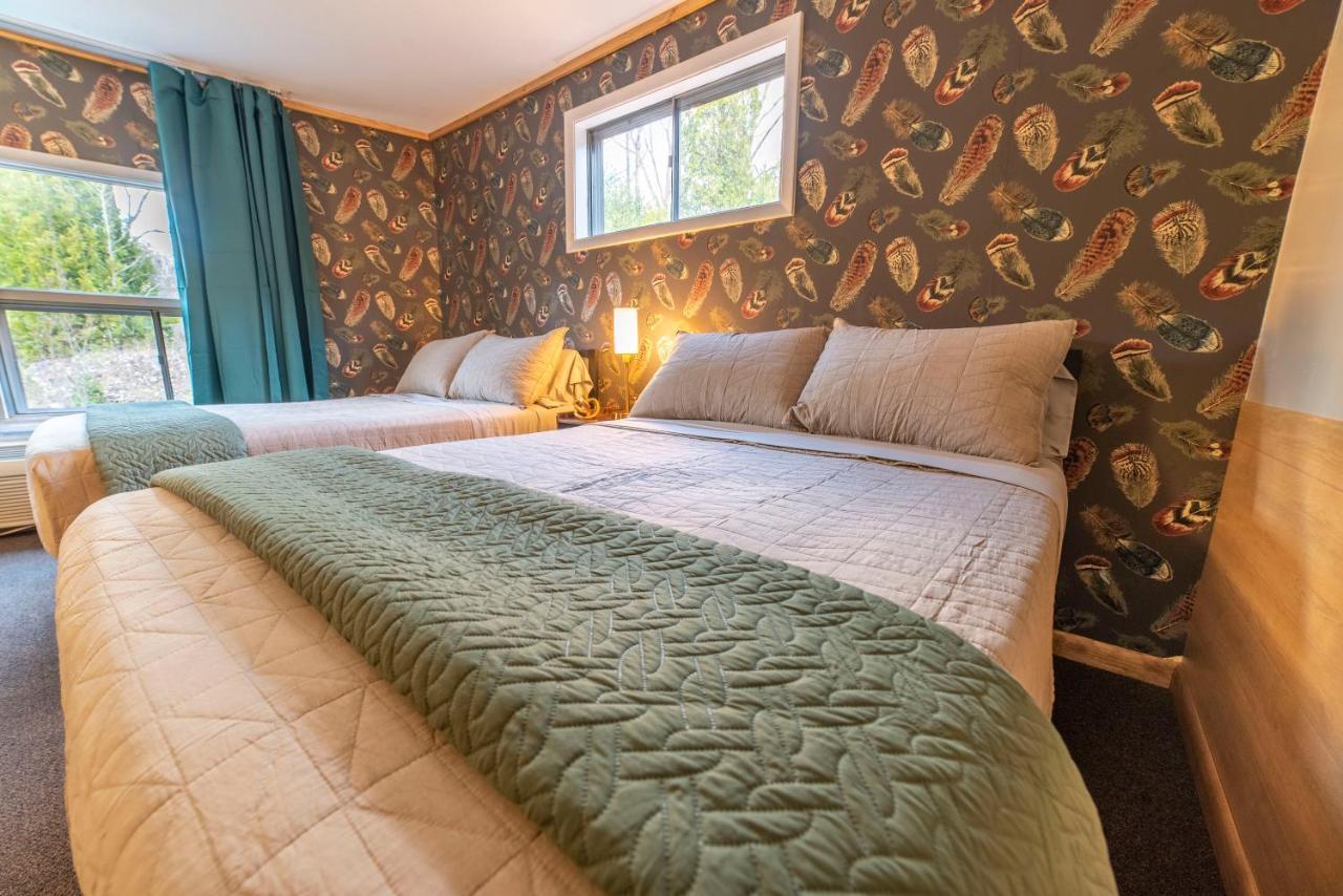 The Springs Motel New Ashford Екстериор снимка